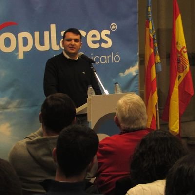 🗣️ Treballant pel poble que m'ha vist crèixer en @Ajunt_Benicarlo
👨⚖️ Abogado