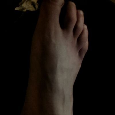 Got a foot fetish ladies? Premium content for your eyes only serious inquiries only please