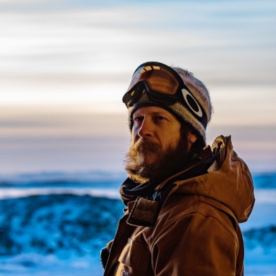 Husband, father, photographer, carpenter, Canadian/Australian Antarctic expeditioner. Passionate about beer.