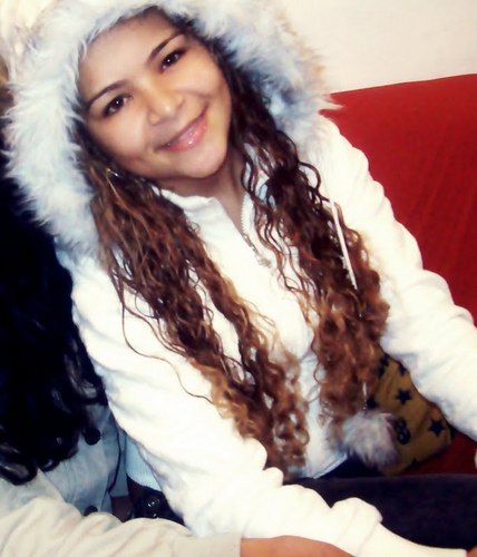 prii_m2's profile picture. 