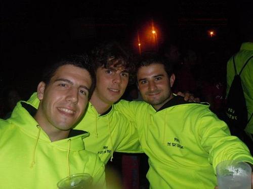 Nuestro recuerdo te mantendrá siempre junto a nosotros, todos llevamos en el corazón un pedacito de ti. /SEMPRE MBB/