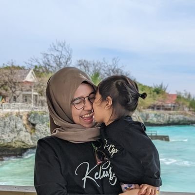 ahpuupha's profile picture. 