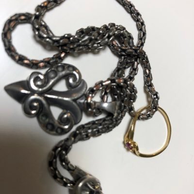 vYSucJcZkd8W0TZ's profile picture. 