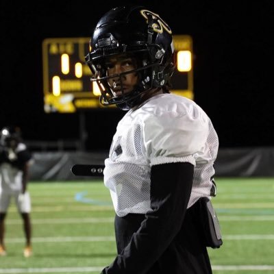 Hillside High School Wr,DB class 2021.. Weight:190...Height:6’2.. 2xState Champion🌟