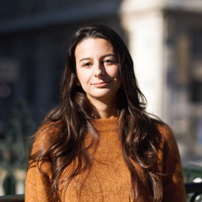 Georgia Thebault Profile