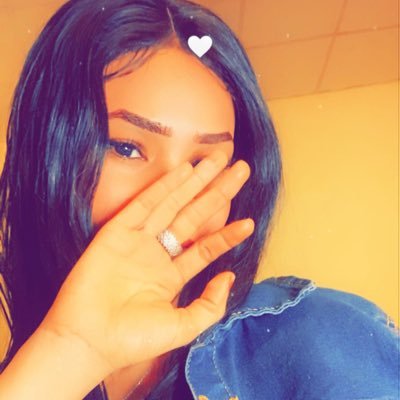 اخلع نعليك انت في محرابي 👑