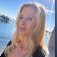 Mira Sorvino(@MiraSorvino) 's Twitter Profileg