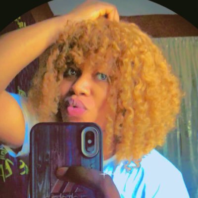 hannieYK's profile picture. Live in the sunshine where you belong.