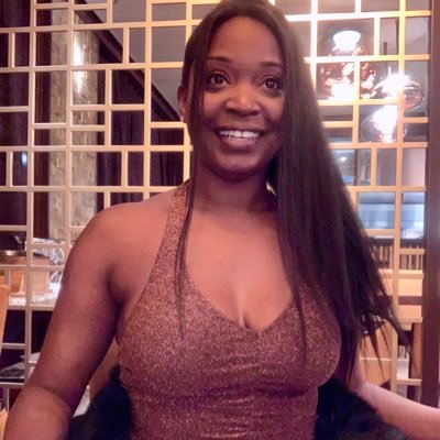 I’m Princess Sara. I love to be happy, enjoy life, have fun, look pretty, and be beautiful. I like exercise and being healthy too🤍🩷🩵💜