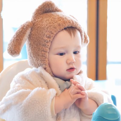 luomeixu1's profile picture. Currently just a postgraduate student studying Chinese-English translation at University of International Business and Economics 😊