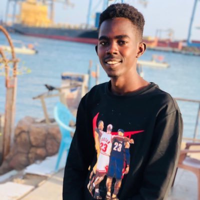 كيف نثق بالتاريخ اذا كان الحاضر يتم تزويره امام اعيننا 💔