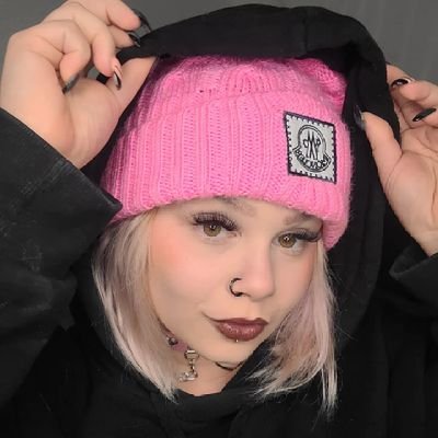 𝖄𝖔𝖚𝖗 𝖘𝖖𝖚𝖎𝖗𝖙𝖎𝖓𝖌 𝕲𝖋
18+ NSFW
Full length videos on OF 😈 link ⬇️⬇️