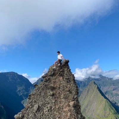 azlnat's profile picture. Ophta Stras