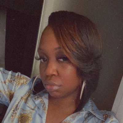 _prettyblack21's profile picture. idgaf ✍🏾