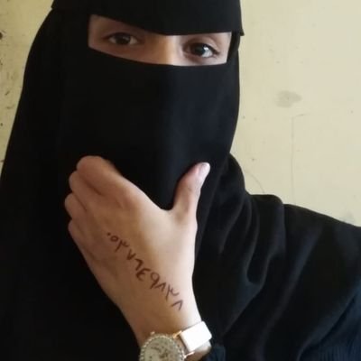 ترسلي ٢٠ سوا وكلمك فديو وتشوف جسمي ونتفق علي سهره وتصدق اني بنت اوك اهم شي انك صادق      جاده وصادقه سهره تصل وتساب ٠٥٣٧٦٤٩٨٣٨