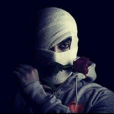 أبتسم لا أحد يستحق أن تحزن من أجلة سو أمك وأبيك
لست حزينه ولا عاشقة وكل ما أكتبه وأنقله فقط أعجبني
#حساب_شخصي لمتابعتنا