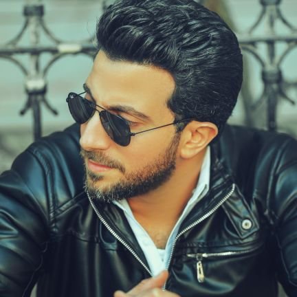 ⚡7aliem⚡
Actor/⚡/🎥ModelADS /🎬
رب اجْعَلْنِي مُقِيمَ الصَّلَاةِ💛
اللهم وفقني واجعل في وجهي القبول🙏