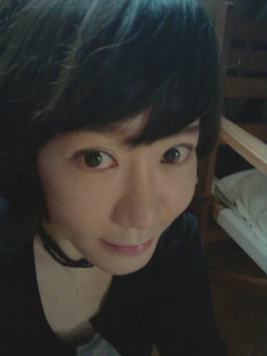 37 서울 신정동사는  × × × ^^*