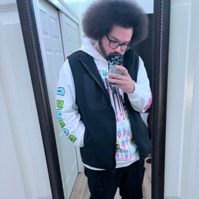 Streamer | PEAK Immortal 3 444rr | Afro Caretaker | Starforge Affiliate: @StarforgePCs | Contact: bigbonedbusiness@gmail.com