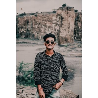 samarth_dhotre's profile picture. I Still Studing not yet working