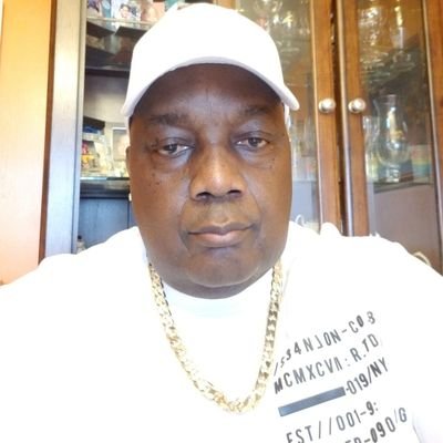 barbey56's profile picture. 