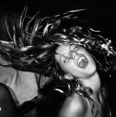 angeltw14's profile picture. 