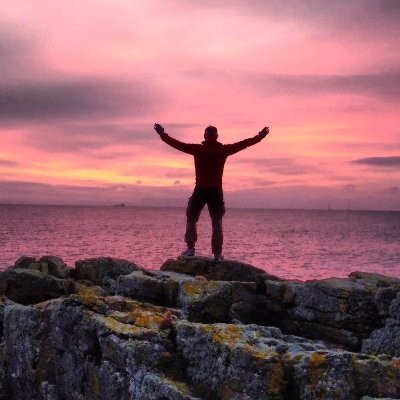 JanKlepacki's profile picture. Physician, diabetes, endocrine 
Humanist, science nerd
Passionate about social equality and education. 
Outdoors enthusiast
Views own