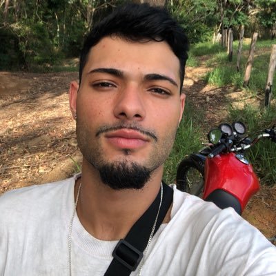 LCiunes's profile picture. 👽