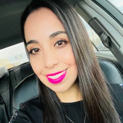 LChaparro_MRES's profile picture. 