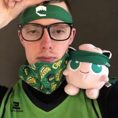 25/musician/artist/gamer/student/sustainability good🐝Equal rights for all 🏳️‍🌈🇨🇴🇵🇹 @DistrictEDC 🕹️@GMUGreenMachine🔰#ChooseMason Smash/Splatoon 🎈🐙