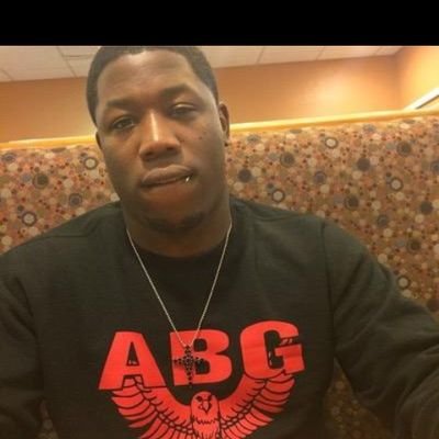 SmashWoodlem's profile picture. FREE ME FREE 92 
RIP MY MAMA
LONGLIVEFAMLAY
LONGLIVENUT