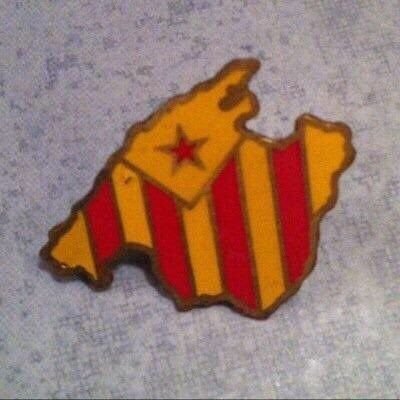 Supervivent a tots els Governs de les Illes Balears i alguns del Principat.
Català de Mallorca ho miris com ho miris.