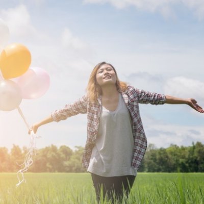 الحياة تتطلب منك تكون في حالك علشان يرتاح بالك
مصممة فوتوشوب واعلانات وبنرات وتعديل على الصور بكل اشكالها