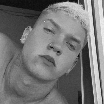 kauaribeiroKR's profile picture. 17 anos😇 namorando🤞🏻 virginiano♍️