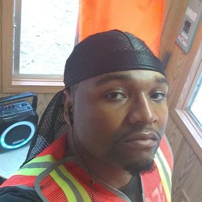 I'm 6.4 like to workout make money an do stuff worth doing, chilling and hanging out and networking, anything else you like to know feel free to inbox me