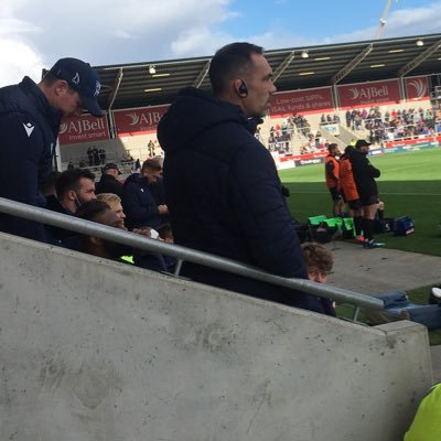 bing1283's profile picture. 