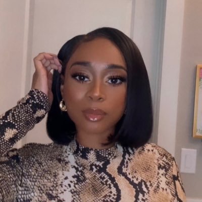 Child of God ✝️
Lifestyle Enthusiast ✨
Momma 🌻 Flower child
Digital creator | passive income| biz credit 👩🏽💻