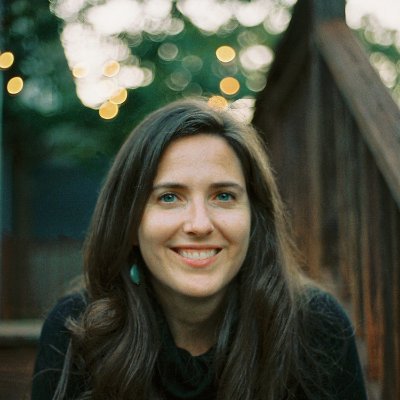 AlisonEspach's profile picture. Author of The Wedding People, Notes on Your Sudden Disappearance, and The Adults. She will tweet again one day.