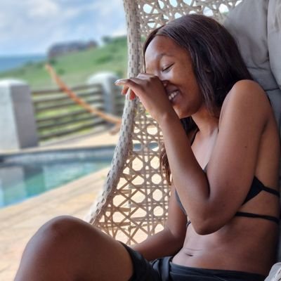 ●BBA Graduate
●Queening on Her own terms.
●IG: Mapilamong
●A working progress
●Rakgadi wa Naledi, Mihle le Iminathi
●pursuing greatness