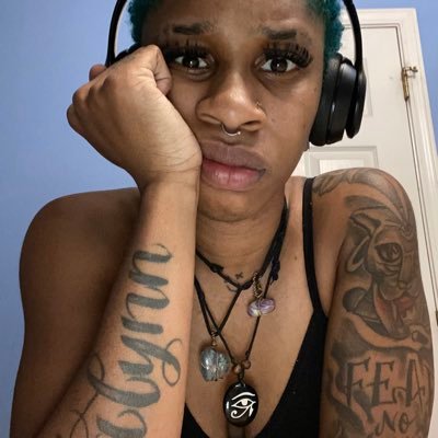 Supreme_Blow's profile picture. 24• Loc’d Up• Pot Loc• Girl & Boy Mom• Stubby Pack• Goddess Vibes•