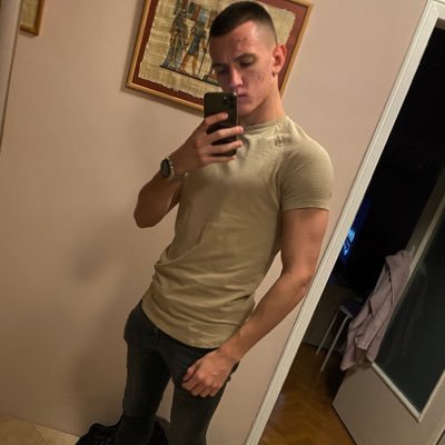 ivelin_ivan0v's profile picture. 