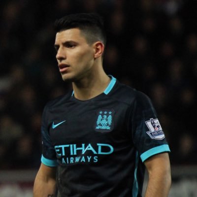 thlanb7's profile picture. وعبر الزمان سنمضي معآ💚 @mancity @ALAHLI_FC