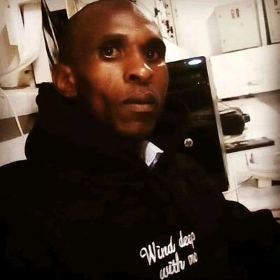 mutukuisaac211's profile picture. 
