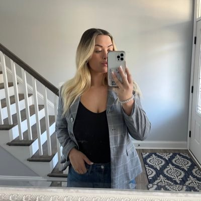 libra🔅 • she/her • here for a good time, not a long time • 🏳️🌈