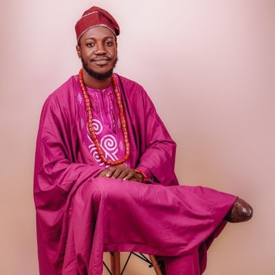 Writer | Proud Muslim | Tax Administrator| Health Advocate | Humanitarian | Popcorn Lover| Milanista ♥️🖤| Founder, Health Volunteers Nigeria @vol4healthnaija