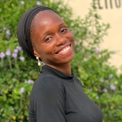 Humble//
Proudly Muslimmah//
One who Allah loves//
Educationist.
Ekiti babe😎😋.