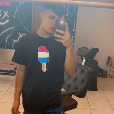 Gustavo09598273's profile picture. 17 y perdido no mundão 🤪🔥