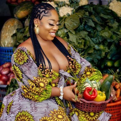 I am from Kumasi, Ghana. I am so special in my heart, loving and kind, an actress, single, and someone who love life.