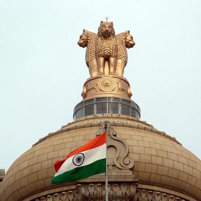 मी कोणाचा बांधले ला नाही.…💫