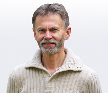 JBlumbergs's profile picture. Esmu psihoterapeits. Interesē cilvēki un viņu dzīves stāsti. Arī dabas draugs, romantiķis un vienpatis. Pārvietojos ar velosipēdu. Plēšu jokus.